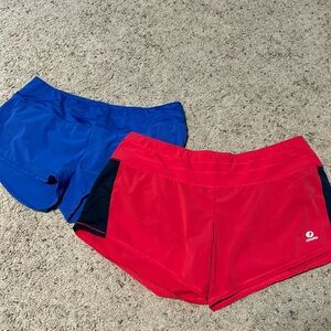 Set of 2 pairs of Oiselle Rogas